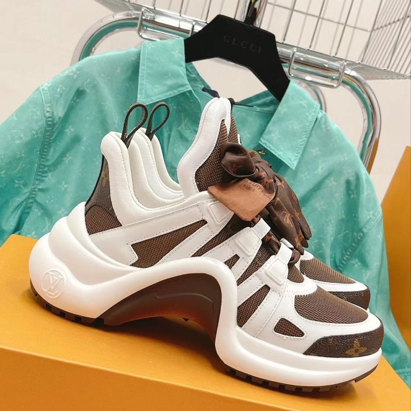 GIÀY LV WHITE BROWN NƠ LAI AU SC