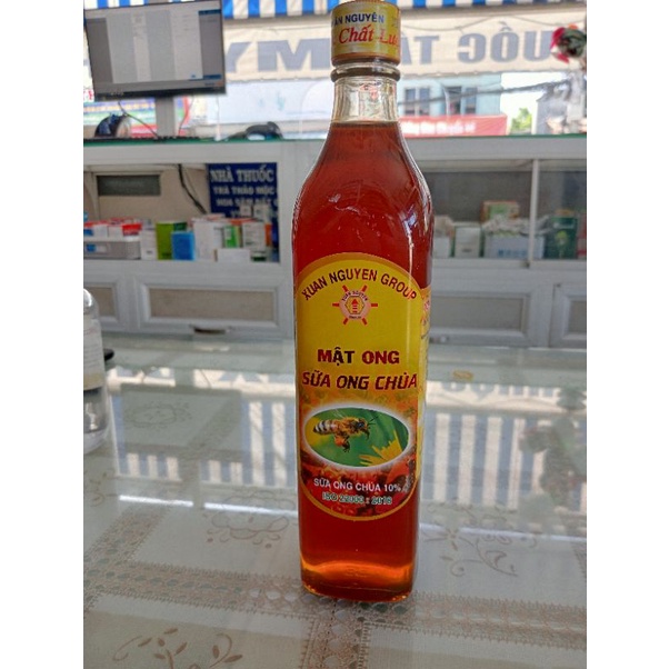 Mật ong sữa ong chúa Xuân Nguyên chai 500ml