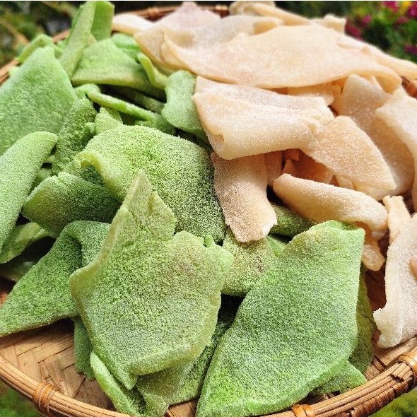 Mứt dừa non mix 2 vị 500g ( lá dứa, sữa)