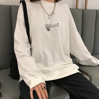 ÁO “ WHAT IS LOVE “ Sweater