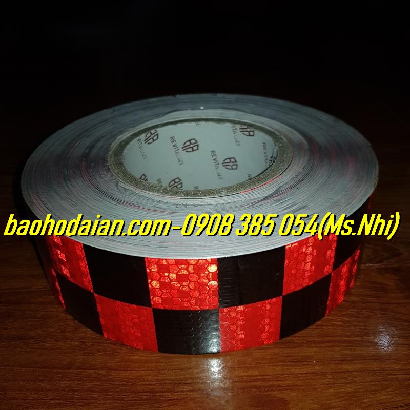 Băng keo phản quang 3M loại caro -Dài 50M- Hình thật