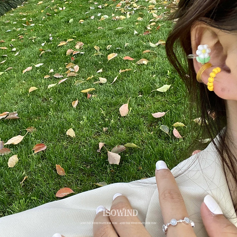 Set 3 khuyên tai Ahellogirl hình bông hoa nhiều màu sắc thời trang