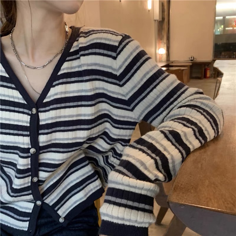 COZOK Áo khoác cardigan cổ chữ V kẻ sọc ngang phong cách Hàn Quốc