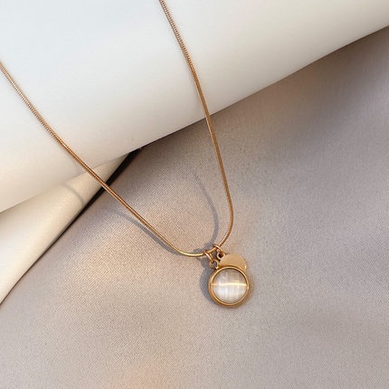 Vòng cổ thép titan mặt đá opal thời trang