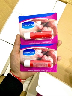 Son Dưỡng Môi Vaseline Dạng Thỏi 4.8g