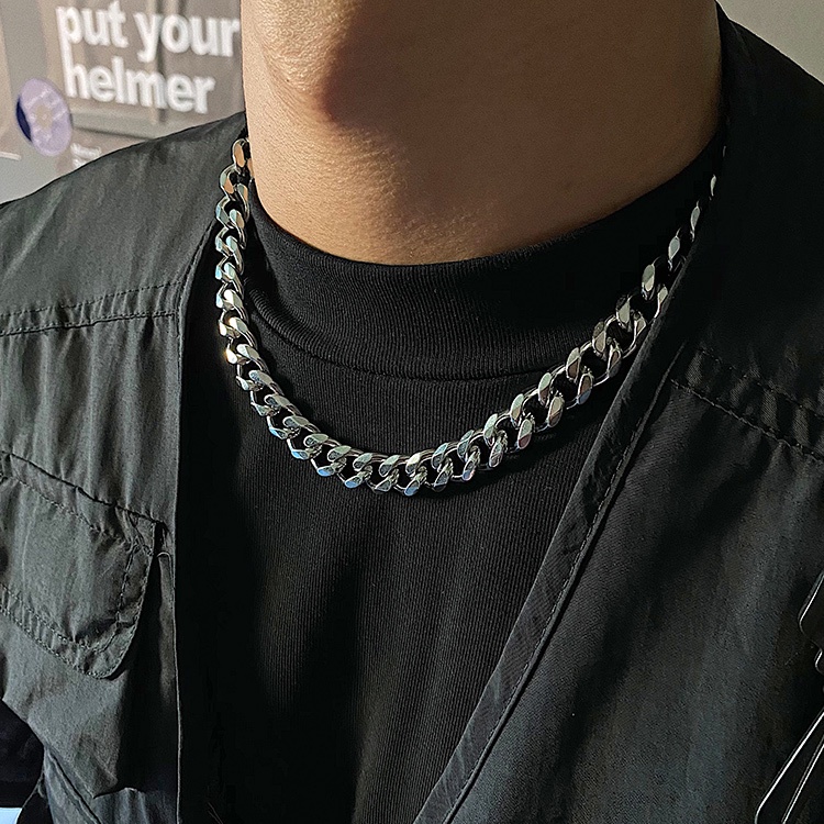 Vòng cổ titan unisex xích vát cạnh bản to 11mm không gỉ C08