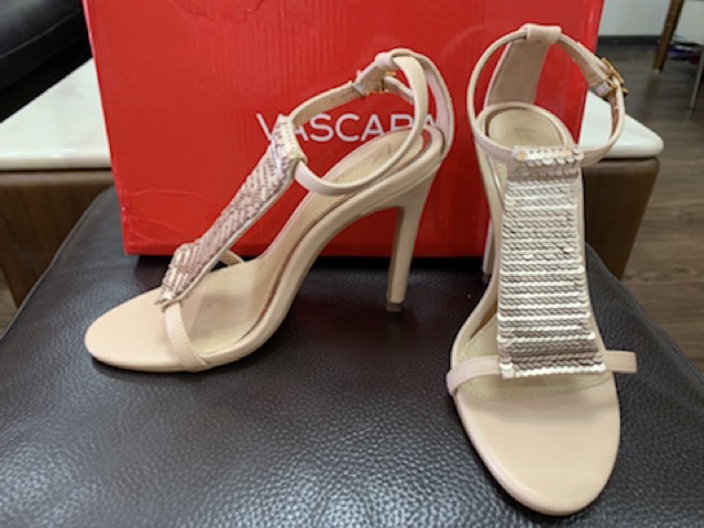 Sandal Cao gót Sequin ánh vàng hót Bảo Thanh đi ạ (Od nhầm sz cho khác nên tly rẻ? New full box)