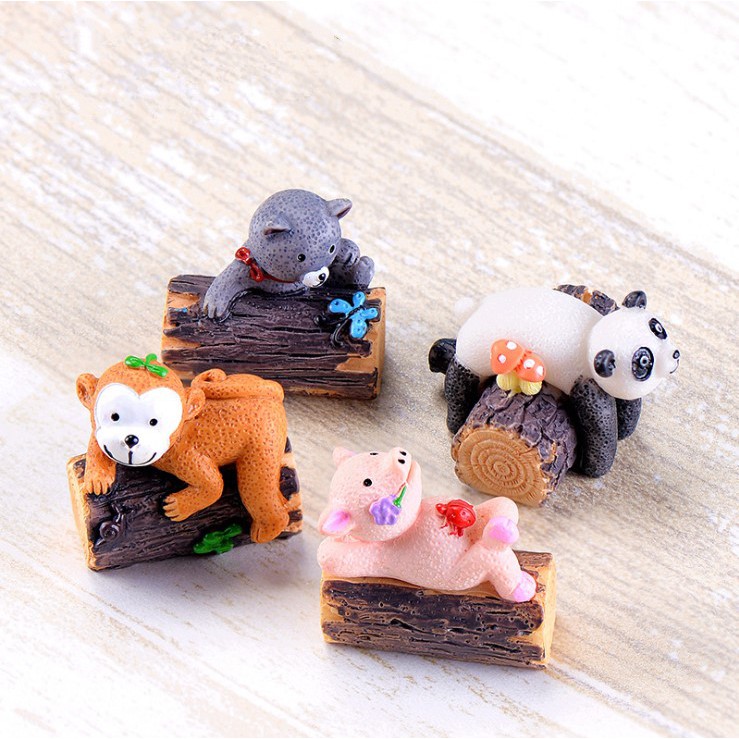 Mô hình gấu trúc, khỉ, lợn, mèo xám nằm trên khúc gỗ ngộ nghĩnh trang trí tiểu cảnh, bonsai, móc khóa, DIY