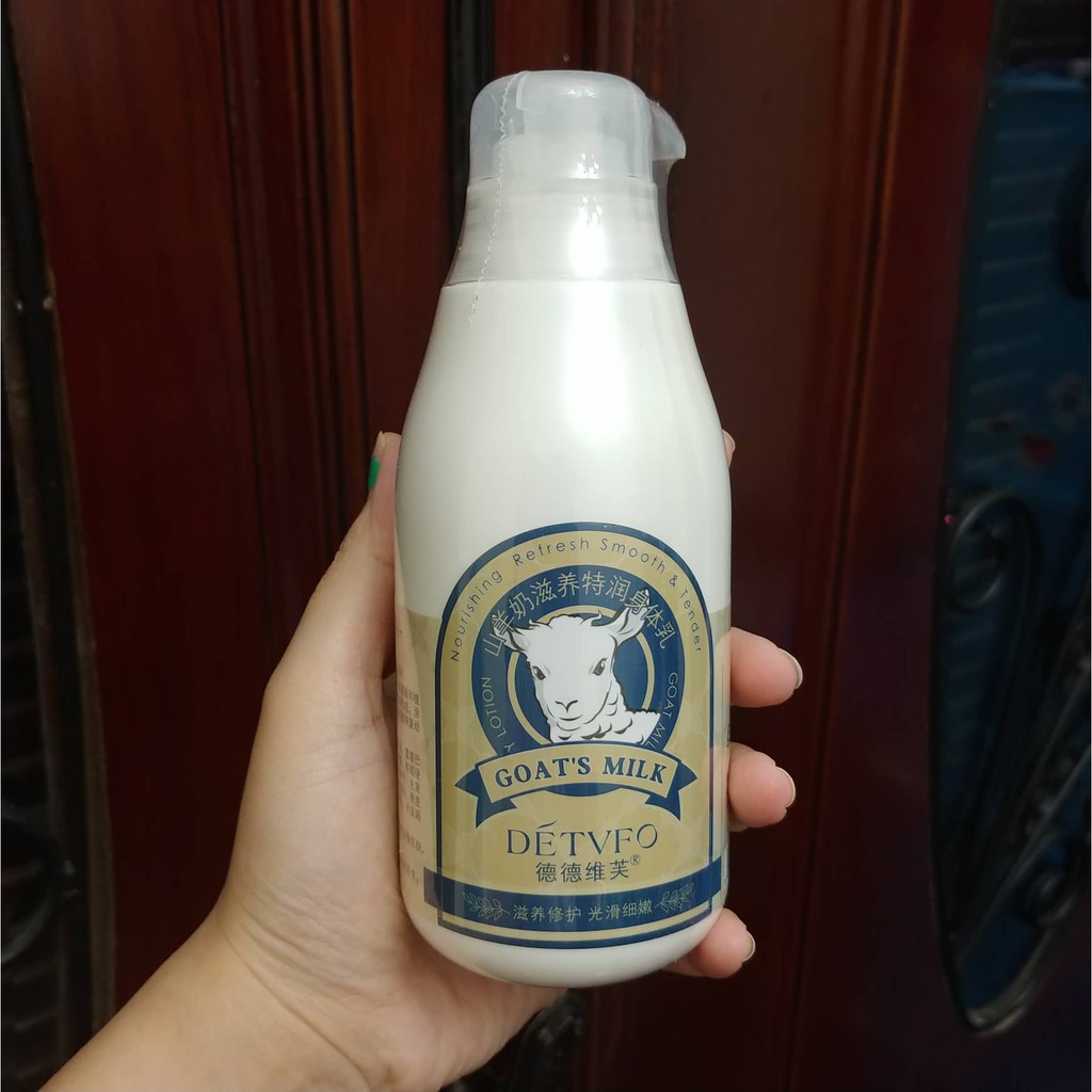 Sữa tắm dê nội địa trung chai 300ml