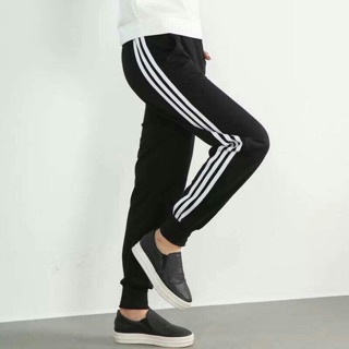 Quần 3 sọc ống bó