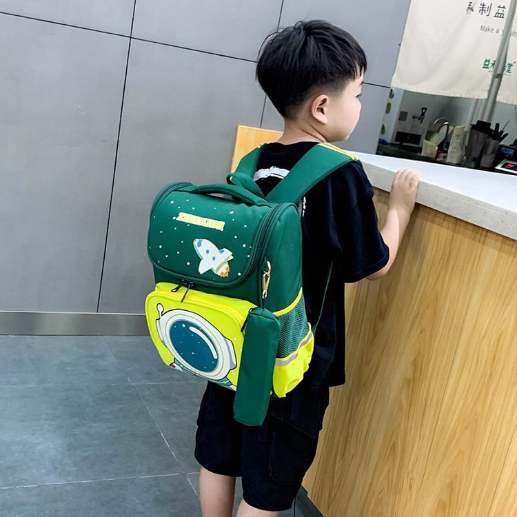 Balo dáng hộp 3D cho bé trai từ 5-7 tuổi PHI HANH GIA siêu dễ thương HS1343 BEE GEE