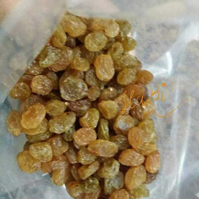 Nho khô tự nhiên