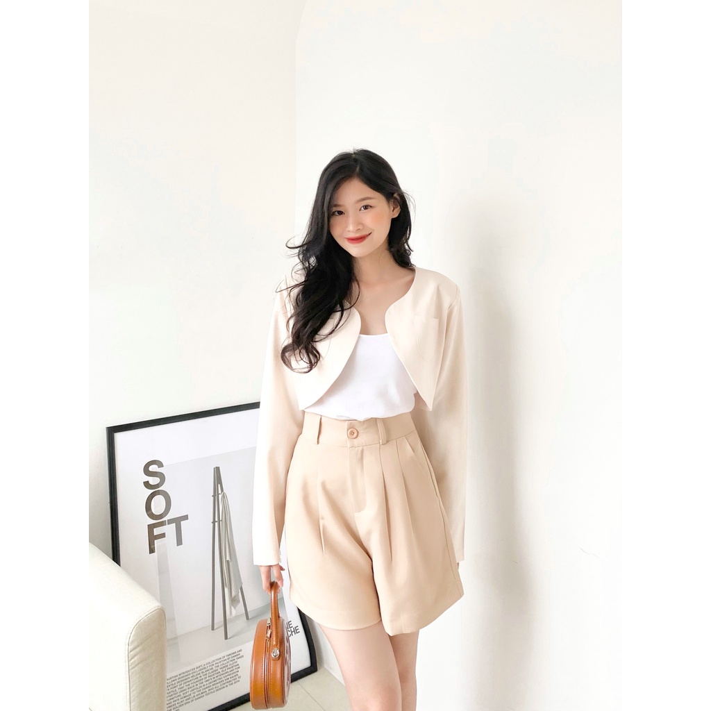 YU CHERRY | Áo khoác nữ mini, tay dài có đệm vai, không nút, tà áo bầu Mini tank top blazer YA428
