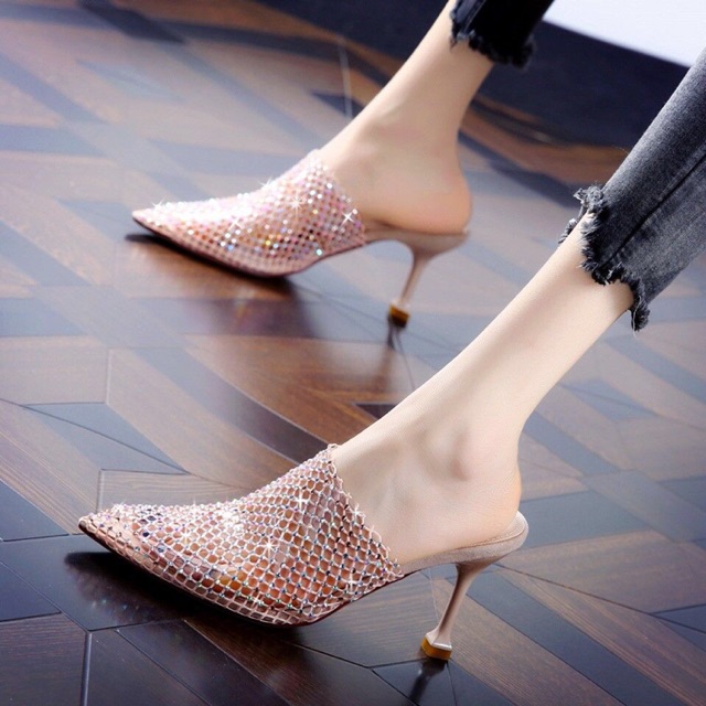 Giày cao gót sục gắn đá