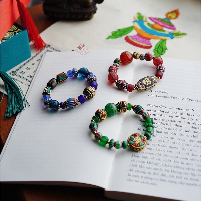 Vòng đeo tay Lưu Ly Tây Tạng mix charm đồng Inlay và Bát Nhã Tâm Kinh - Bình an may mắn hợp trợ duyên lành