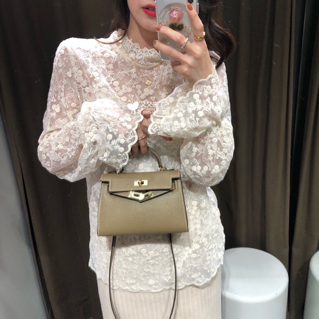 Áo Ren Dài Tay Tiểu Thư Cổ Cao Tay Xòe Mặc Trong Áo Len, Sơmi