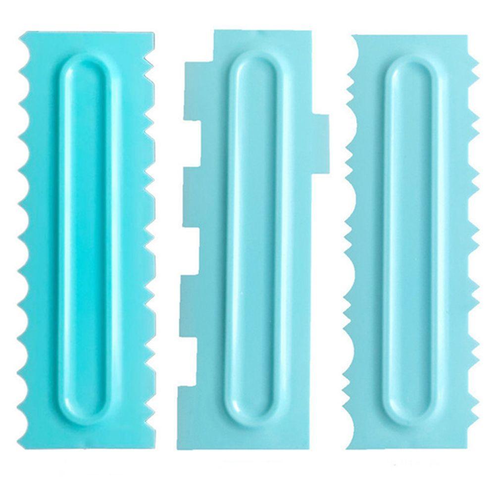 Dụng Cụ Cạo Làm Phẳng Mặt Bánh Kem Tiện Dụng