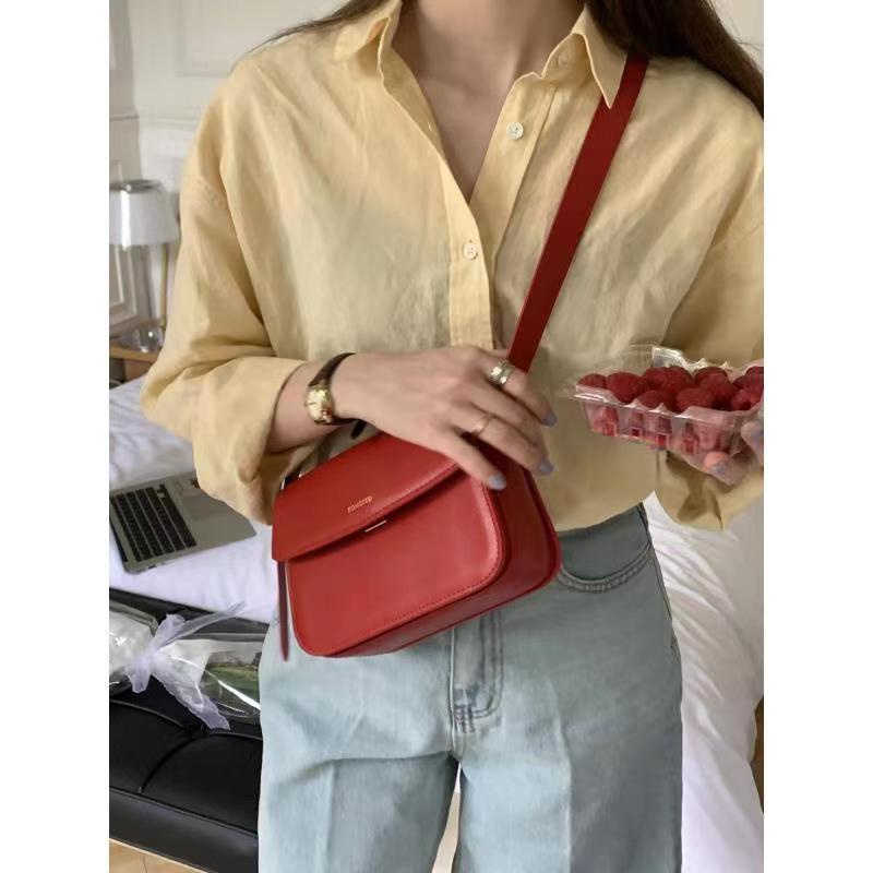 Túi Đeo Chéo Một Bên Vai Thiết Kế Cao Cấp Phong Cách Retro Nhật Hàn Màu Đỏ