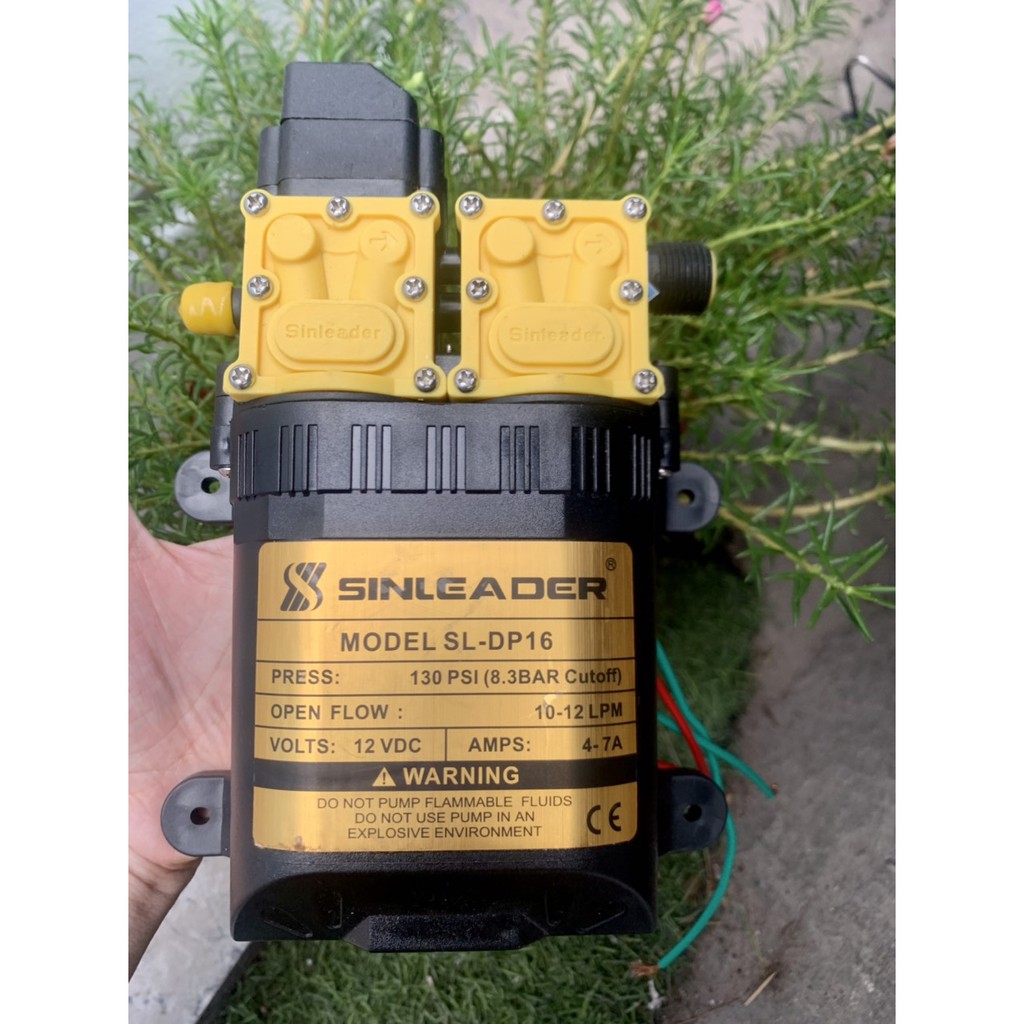 Máy bơm nước mini SINLEADER 12 V tưới Lan, cây kiểng, vườn rau,..
