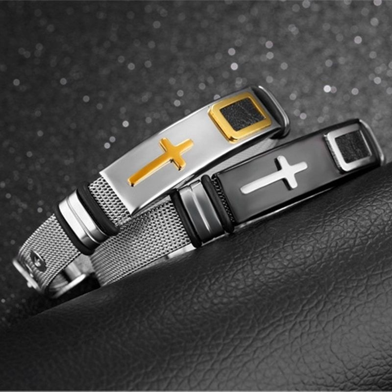 Vòng Tay Thép Titan Mặt Thánh Giá Thời Trang Cho Nam