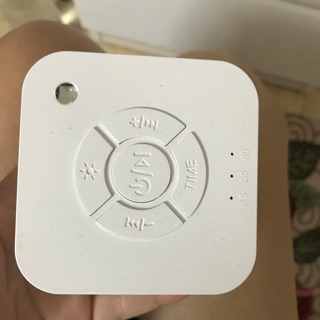 Máy tạo tiếng ồn trắng