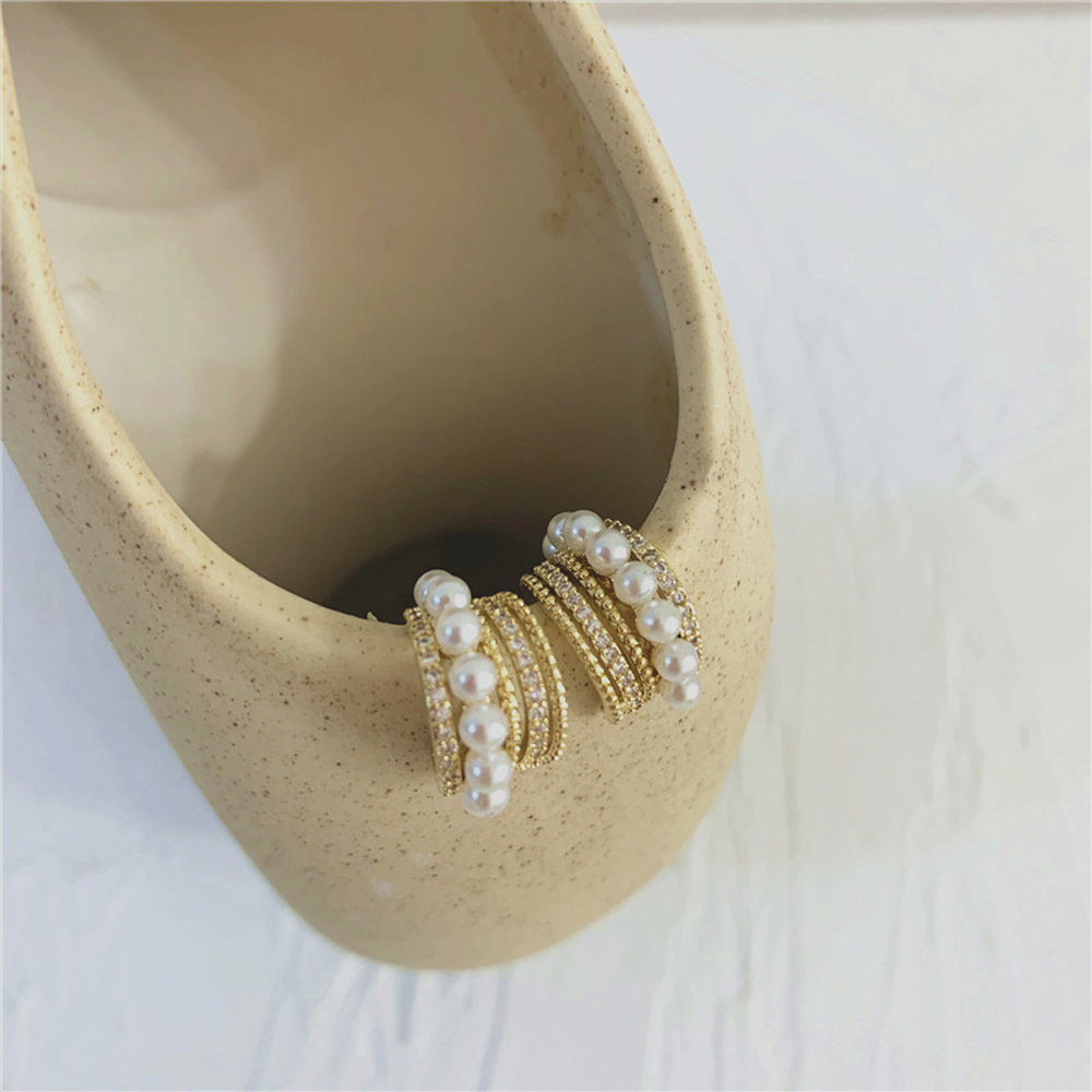 Khuyên Tai Nữ Trang Dáng Dài Tạo Hình Độc Đáo