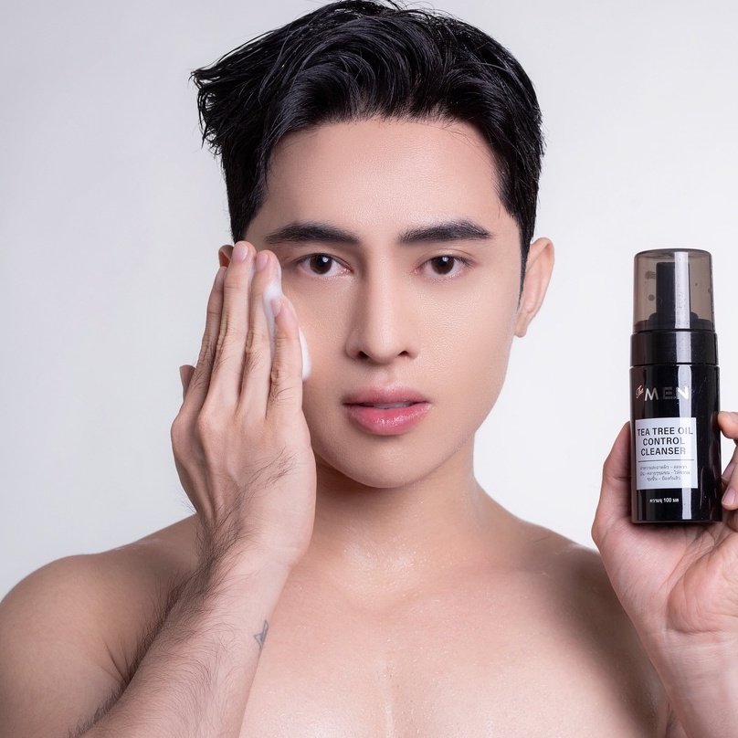 Sữa Rửa Mặt Sạch Mụn BHA - The M.E.N