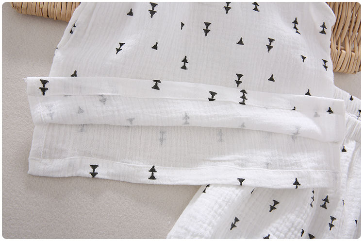 Set Đồ Mùa Hè 2 Món Gồm Áo Thun Không Tay + Quần Ngắn Màu Trơn Thời Trang Cho Bé Trai Và Gái