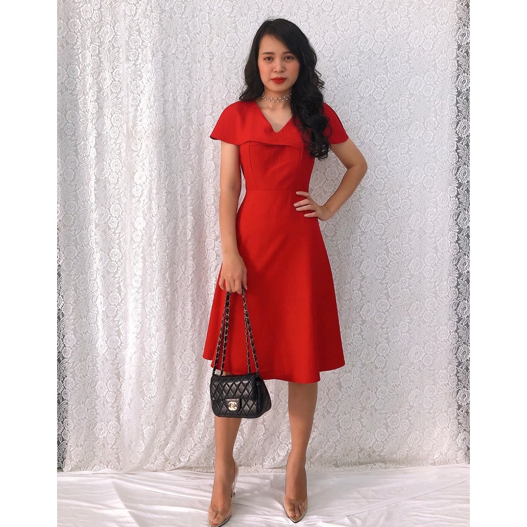 Đâm xòe trơn cổ tim thanh lịch, xinh đẹp và tôn dáng GR167