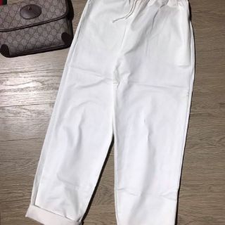Quần baggy kaki