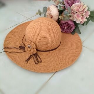 Nón rộng vành sợi dệt màu be