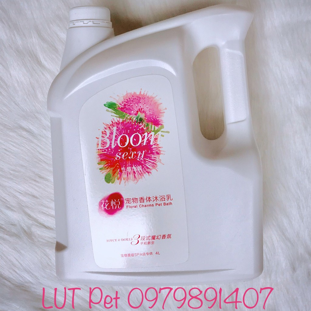  Sữa tắm chó mèo JOYCE DOLLS BLOOM SEXY hương quýt - Dầu tắm thơm mượt lông chó mèo (4L)