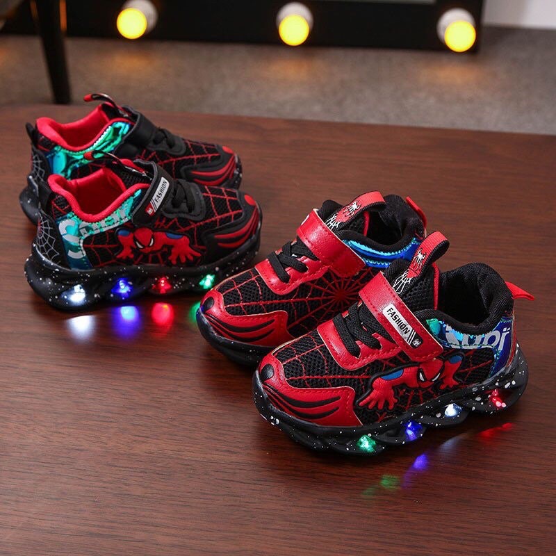Giày thể thao spider man có đèn led nhấp nháy cho bé trai - Giày vải bé gái siêu nhân nhện đỏ, đế mềm nhẹ êm chân 98099