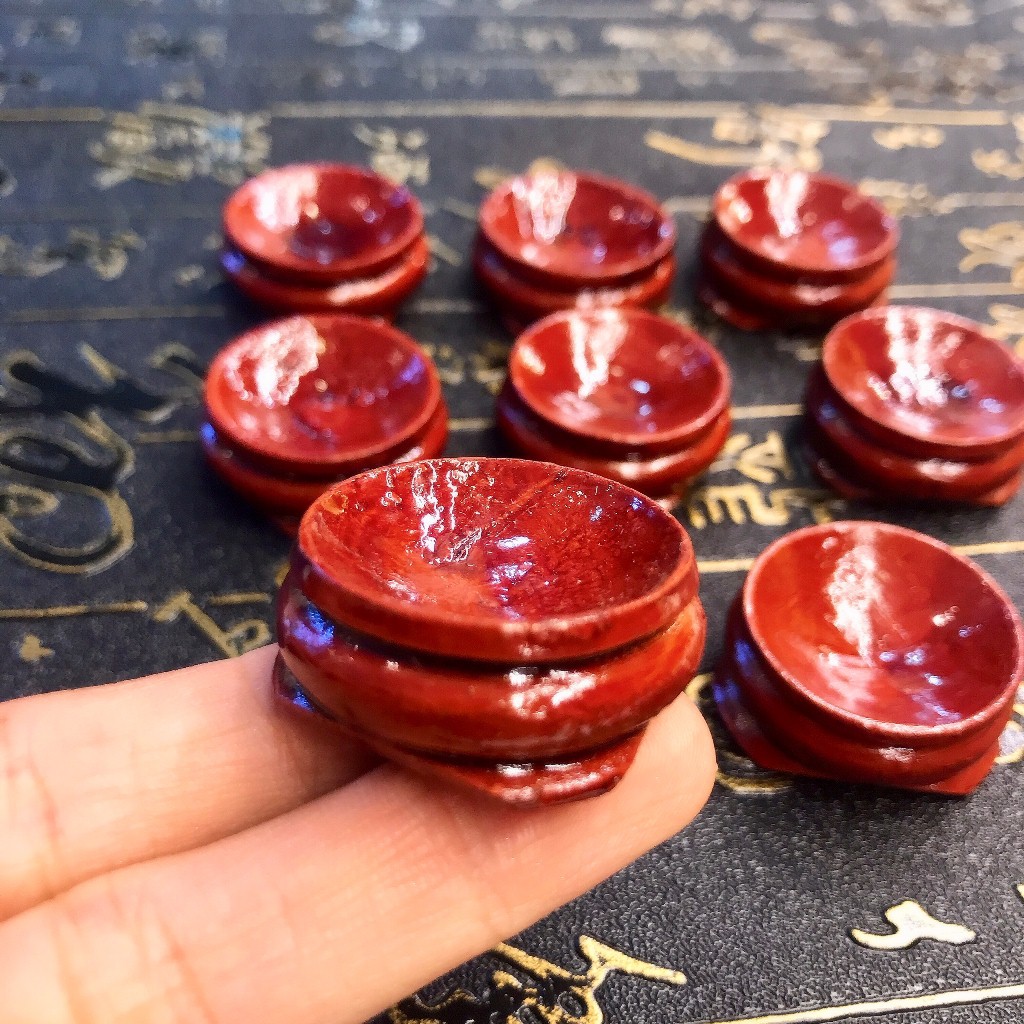 Đế gỗ trưng quả cầu phong thủy, trưng bày trang trí trong nhà