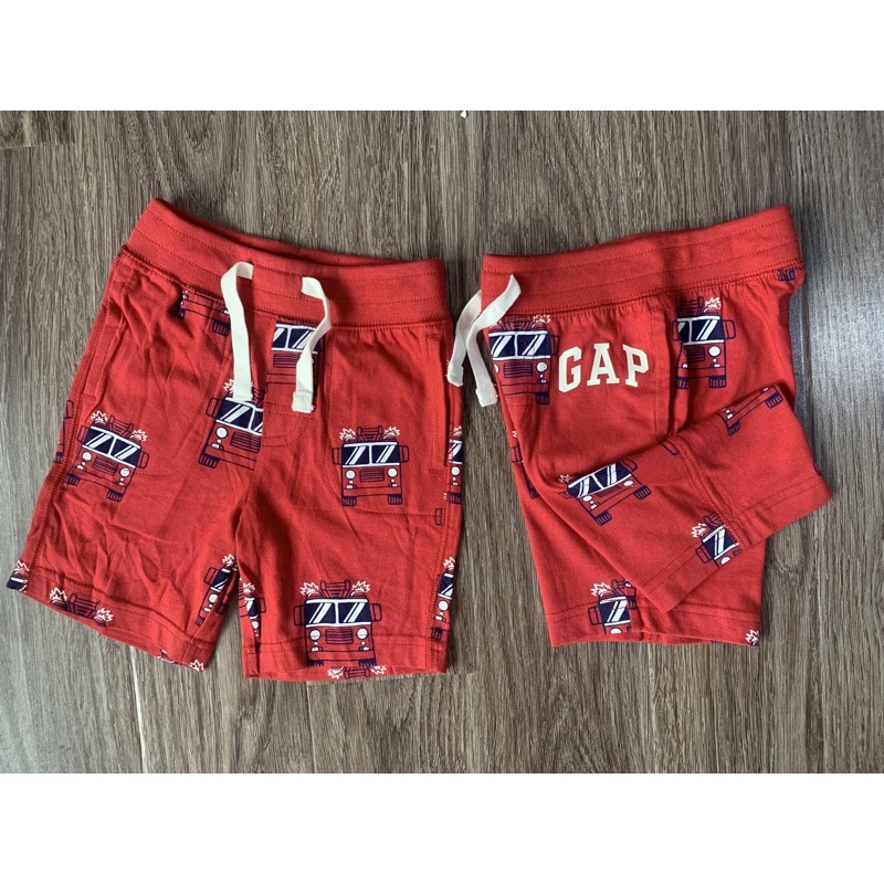 Quần đùi xuất dư hình xe cứu hoả cho bé trai