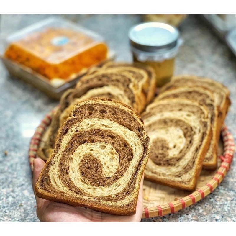 Bánh Mì Nguyên Cám Mix Lúa Mạch Đen Eatclean Dành Cho Người Ăn Kiêng