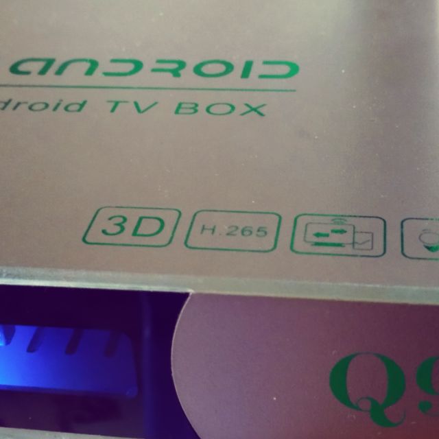 Bán android tv box q9s ram1g rom 8g, màu vàng