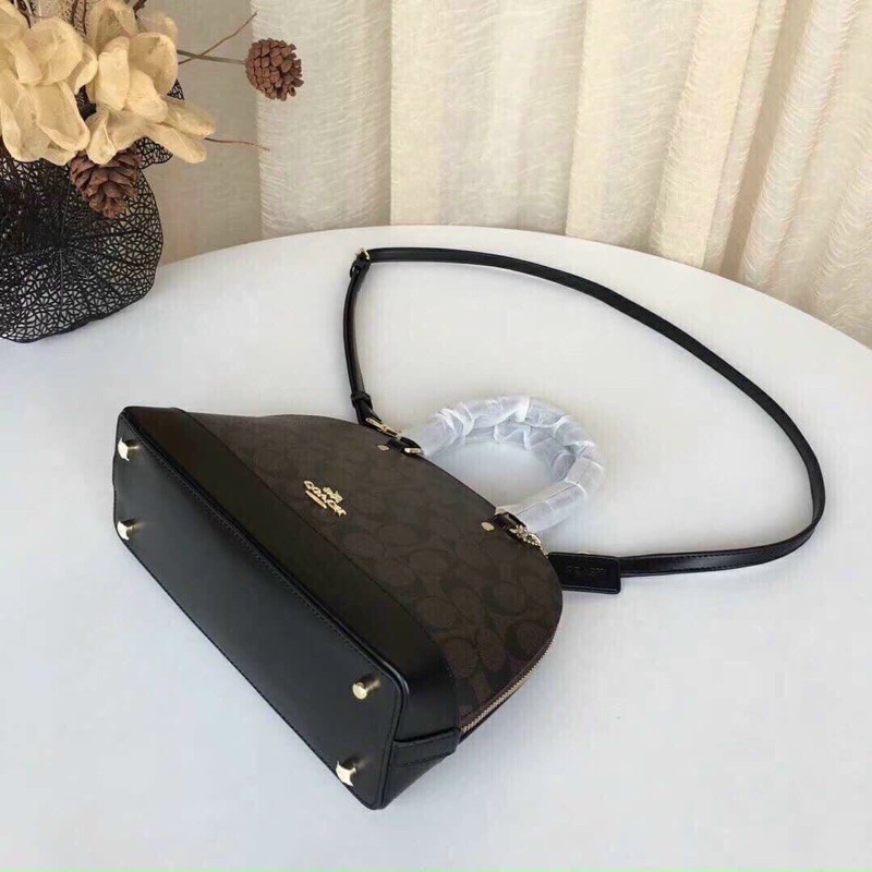 Túi hến Coach dark brown