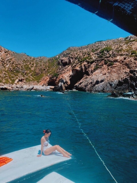 BIKINI MỘT MẢNH KHOÉT EO UZZLANG HÀN QUỐC 2 MẢNH HỞ LƯNG 2020 2021 HÈ BIỂN DU LỊCH GIÁ RẺ | BigBuy360 - bigbuy360.vn