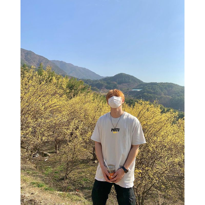 Áo thun nam nữ cổ tròn HiTi Logo - Áo phông nam nữ vải Cotton 2 chiều,dày dặn unisex - Hiti | BigBuy360 - bigbuy360.vn