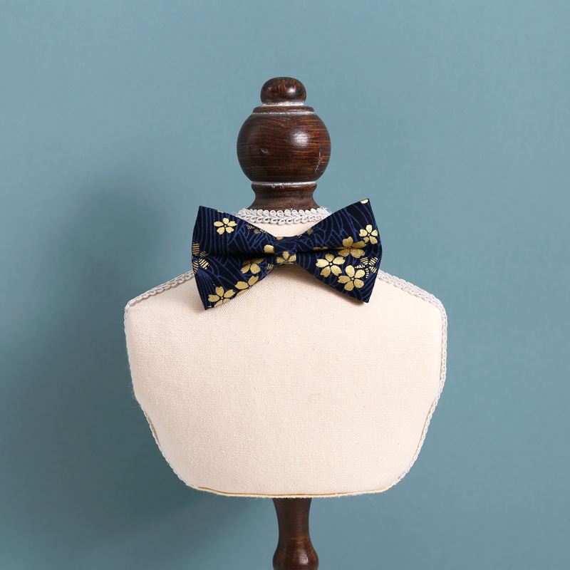 Nơ đeo cổ dễ thương cho thú cưng