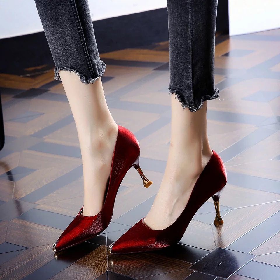 Mid-heel pointed toe shoes women's stiletto red dress toe high heels 7cm