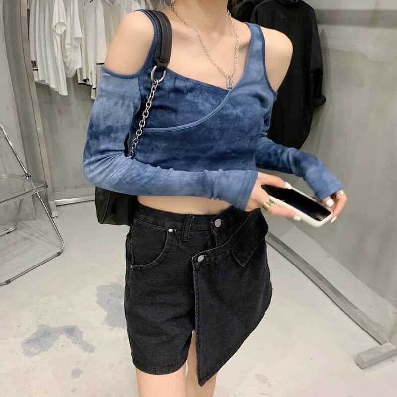 Áo thun loang hở vai dáng croptop