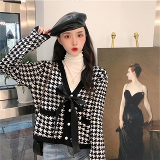 Áo cardigan len dệt hoạ tiết zizzac