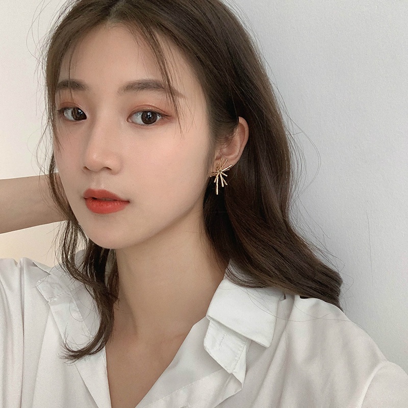 Bông tai kim loại hình học đơn giản phong cách retro Hàn Quốc