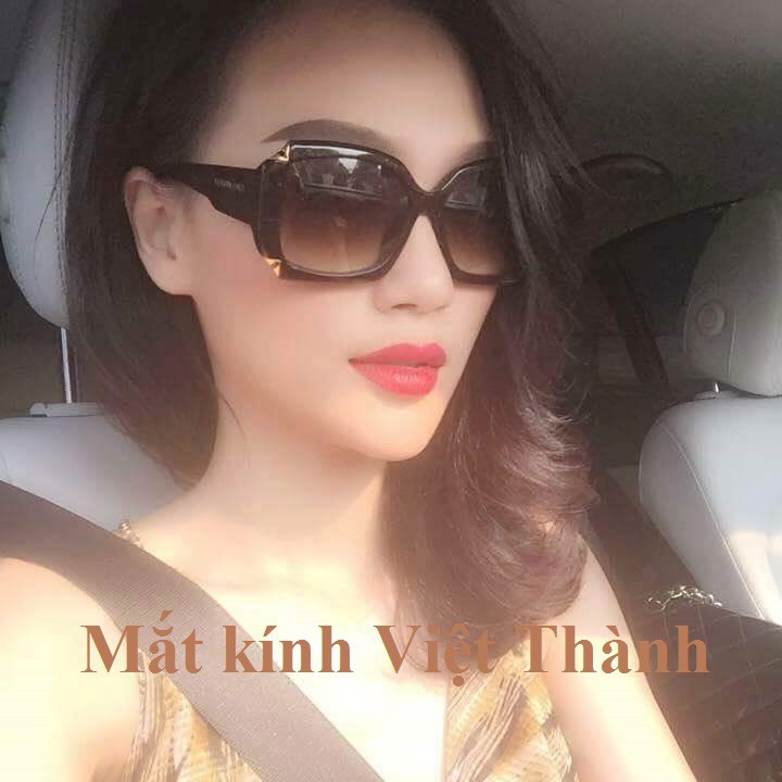 Kính chống UV siêu sang đầy đủ hộp hiệu như hình