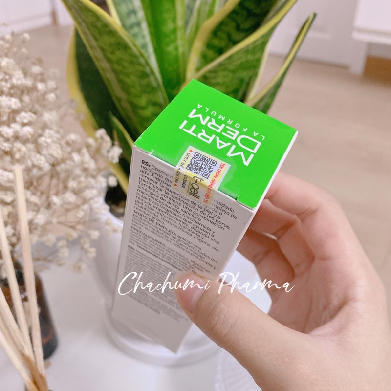 Kem dưỡng tái tạo ban đêm cho da dầu mụn Martiderm acniover night renewal cream