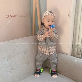 Xả Set áo kẻ kèm áo gile quần xám cho bé