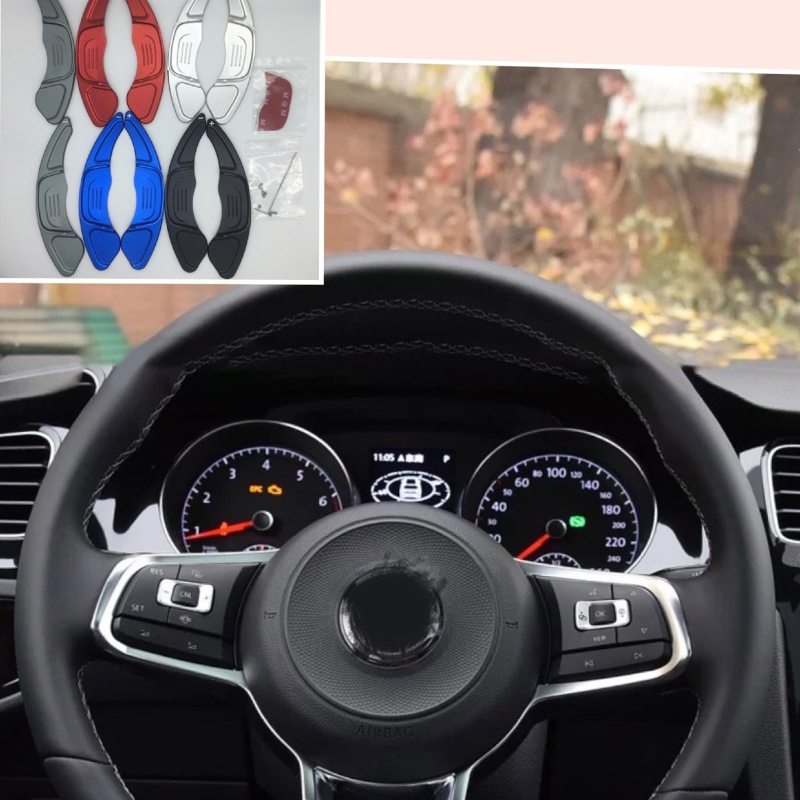 Bộ 2 Miếng Dán Trang Trí Vô Lăng Xe Hơi Golf7 GTIScirocco MK7 2015