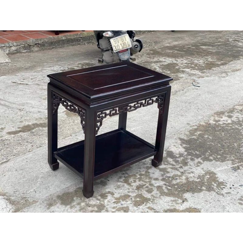 Bàn gỗ lim kích thước 60*40 cao 60